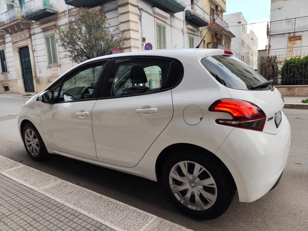 Peugeot 208 BlueHDi 75CV DIESEL ACTIVE - Foto 5