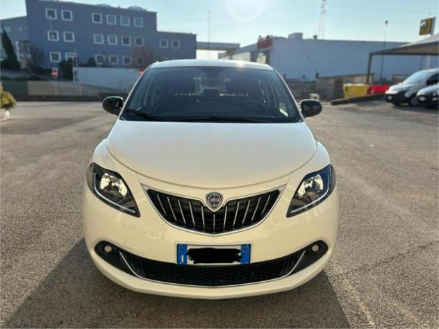 LANCIA Ypsilon 1.0 FireFly 5 porte S&S Hybrid Platino rif. 22015547 - Foto 2