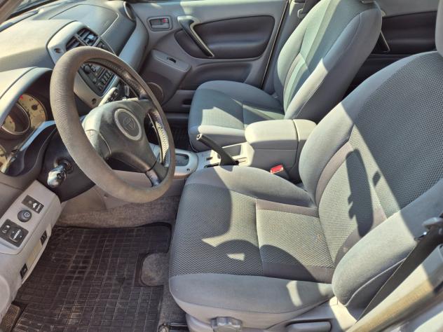 Toyota RAV 4 RAV4 2.0 16V cat 5 porte Sol UNICO!!!!!! - Foto 9