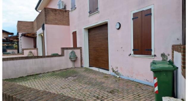 Immobile in asta di 158 m², box auto in vendita a Borgo Virgilio - Foto 7