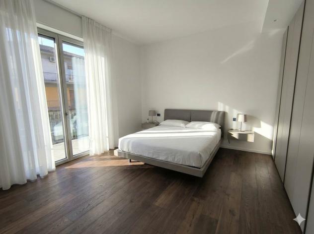 Appartamento indipendente in Vendita in zona NOVOLI con giardino - Foto 4