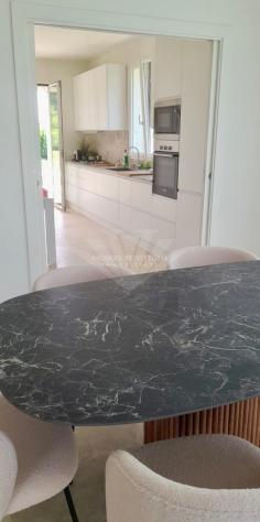 VILLA di 11 vani e di 200 mq (PIETRASANTA) rif. 75/V - Foto 14