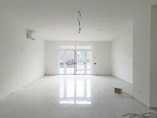 Locale comm.le/Fondo in affitto a Piano di Coreglia - Coreglia Antelminelli 75 mq Rif: 1229642
