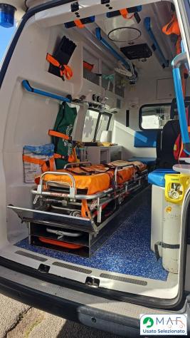 VOLKSWAGEN TRANSPORTER AMBULANZA (PASS-14) CV* - Foto 6
