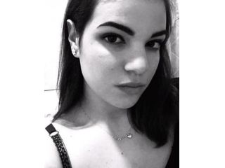 Amore e incontri Colceresa - Ragazza viziosetta e bisognosa di attenzioni