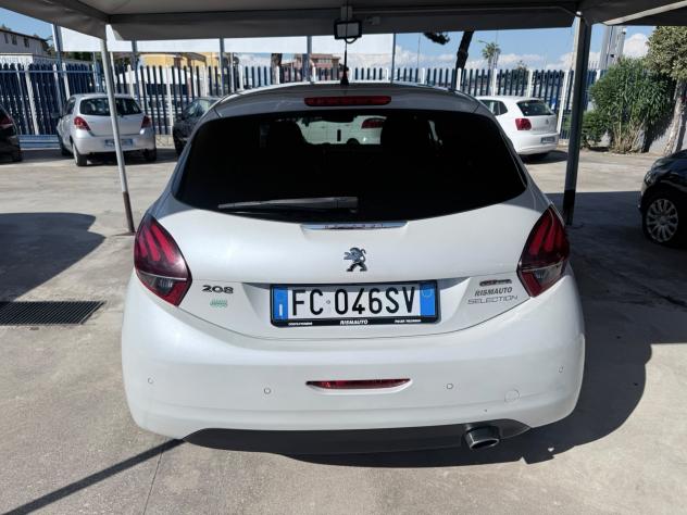 Peugeot 208 PureTech Turbo 110 EAT6 S&S 5 porte GT Line - Foto 3