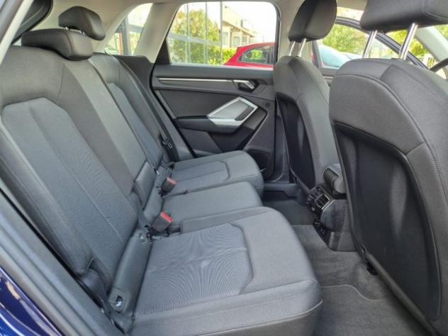 AUDI Q3 35 TDI S tronic S line edition rif. 22559559 - Foto 9