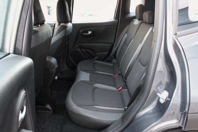 JEEP Renegade Renegade 1.5 Turbo T4 MHEV Limited - Foto 9