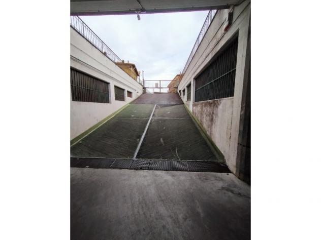 Box in Via San Vincenzo - Foto 3