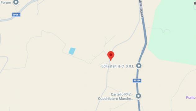 Immobile in asta di 167 m², box auto in vendita a Camerino - Foto 3