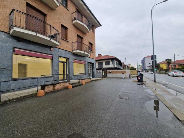 2 Vetrine in affitto a Mappano