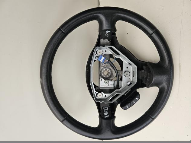 VOLANTE TOYOTA Yaris Serie (0811)