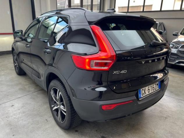 VOLVO XC40 B3 automatico Plus Dark rif. 23990109 - Foto 3