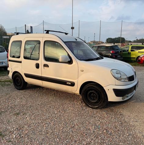 Renault Kangoo 1.5 dCi/84CV 5p. Confort - Foto 3