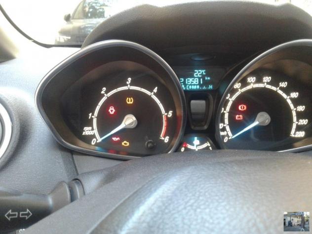 FORD - Fiesta - 1.6 TDCi 95CV 3p. Titanium Bs. - Foto 10