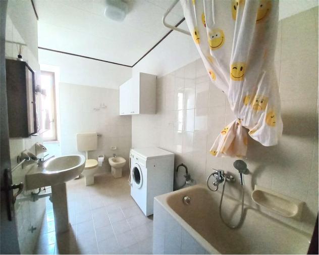 V000543 - APPARTAMENTO CON SOLAIO E CANTINA - possibilità BOX - Foto 6