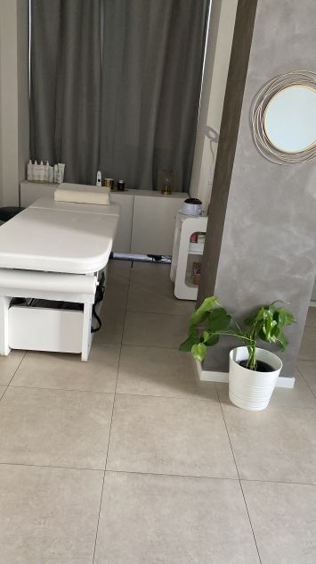 Affittasi cabina estetica - trucco semipermanente - Foto 4