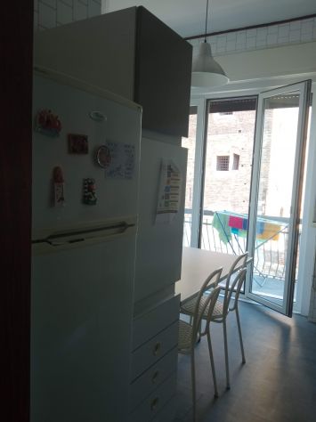 Centro storico luminosa singola per studentessa libera da Settembre - Foto 7