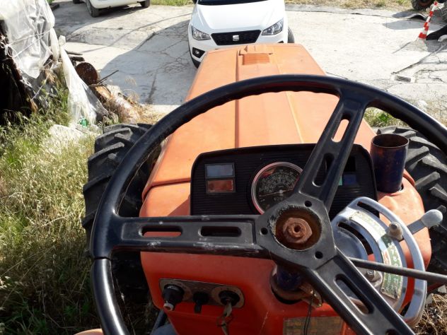 TRATTORE 4 RUOTE MOTRICI KUBOTA L245DT - Foto 6