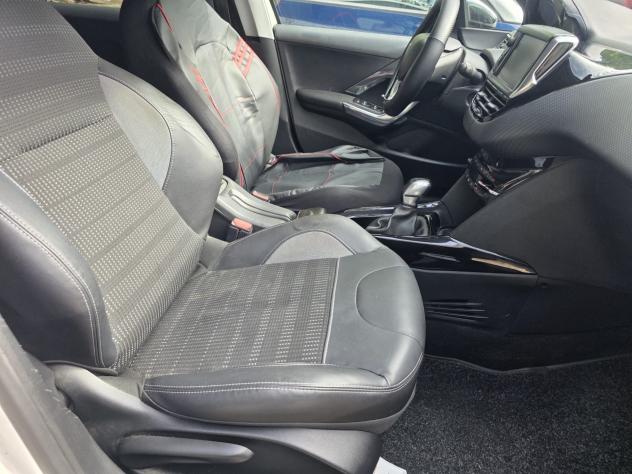 Peugeot 2008 BlueHDi 100 Allure 2015 - Foto 9