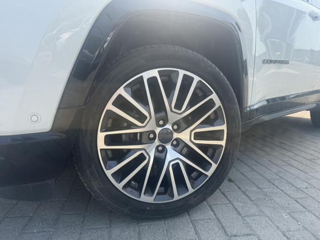 Jeep Compass e-Hybrid 1.5 Turbo MHEV T4 96kW Summit DDCT AZIENDALE - Foto 7