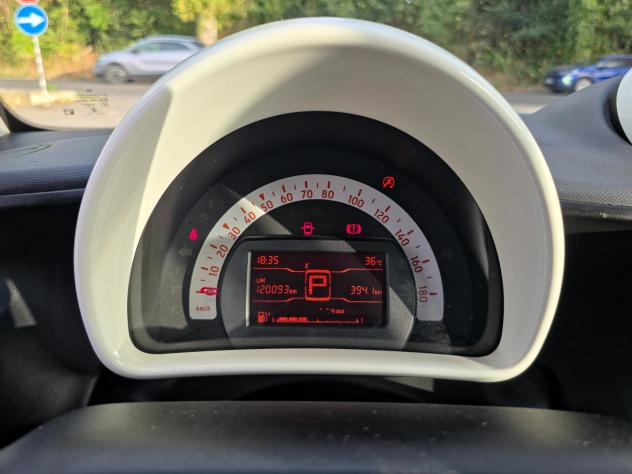 Smart ForTwo 70 1.0 Youngster E6 Automatico NEO 2016 - Foto 9