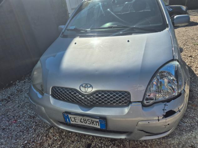 Toyota Yaris 1.4 tdi D-4D cat 5 porte - Foto 2