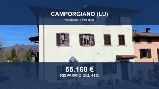 Immobile in asta di 109 m² con più di 5 locali in vendita a Camporgiano