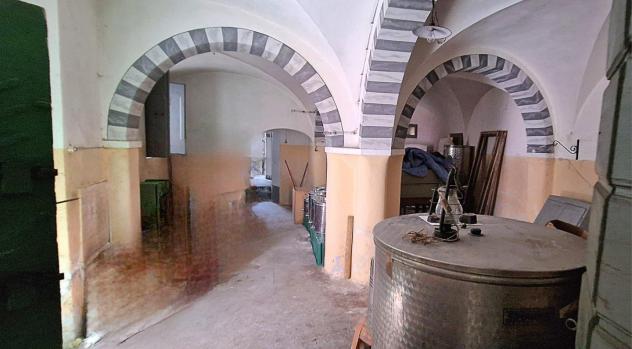 Rustico in vendita a Calci 370 mq Rif: 1417821