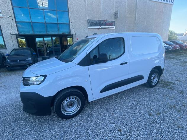 Peugeot Partner 1.5 Hdi 3 p 100 cv