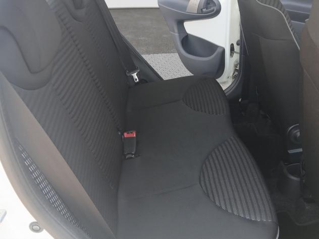 Peugeot 107 5 Porte 107 5p 1.0 12v Active - Foto 13