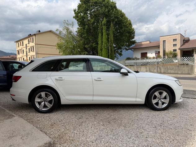 Audi A4 Avant 2.0 TDI 122 CV Manuale - Foto 6