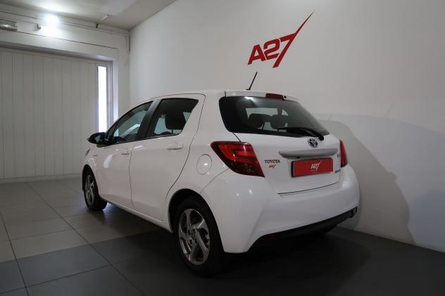 Toyota Yaris Yaris 5p 1.5h Active my16 - Foto 3