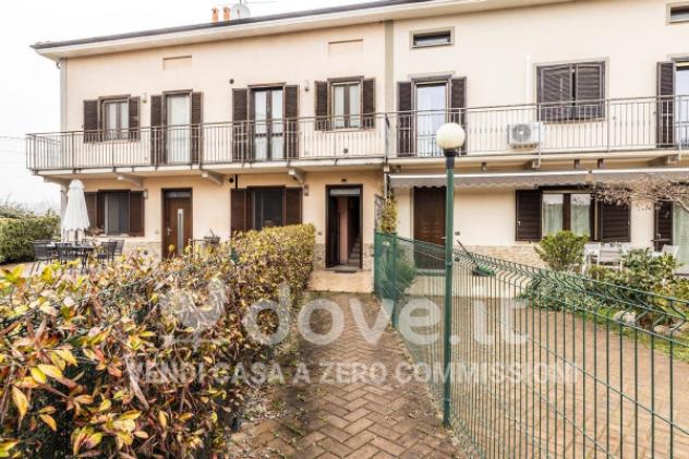 Appartamento di 120 m² con 3 locali e posto auto in vendita a Oleggio - Foto 2