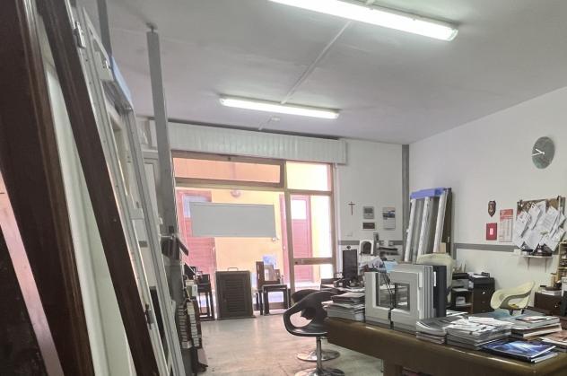 1 Vetrina in vendita a Massa - Foto 3