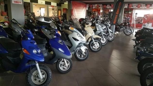 Sym Super Duke 125 nuovo 0 km ( kymco new dink yamaha majesty ) - Foto 6