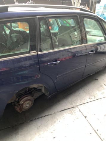 Ricambi Citroen C4 Picasso 2009 1.6 diesel - Foto 8