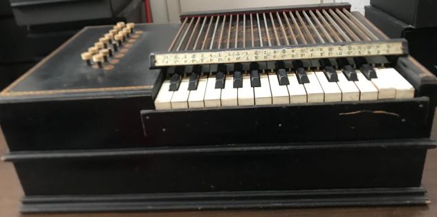 MENZENHAUER ACCORD HARMONIUM FINE '800. STRUMENTO ESTREMAMENTE RARO - Foto 3
