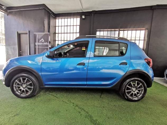 Dacia Sandero Stepway GANCIO TRAINO GARANZIA 12 MESI - Foto 2