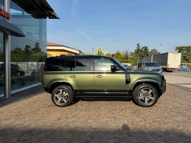 LAND ROVER Defender 110 3.0D I6 200 CV AWD Auto X-Dynamic SE - N1 rif. 23944190 - Foto 3
