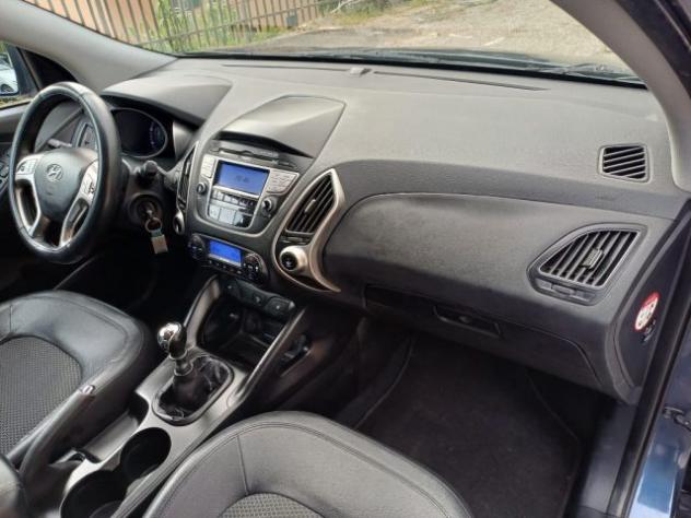 HYUNDAI iX35 1700 CRDI 116CV PDC"17 VETRI SCURI ITALIA rif. 23896229 - Foto 10