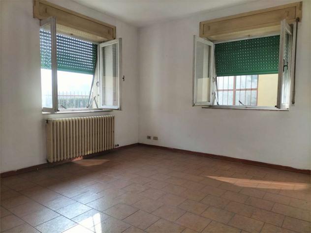 VALB3 - VAL BREMBILLA - APPARTAMENTO DA RISTRUTTURARE - Foto 11