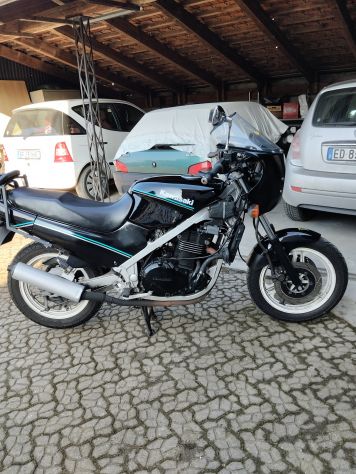 Kawasaki GPZ