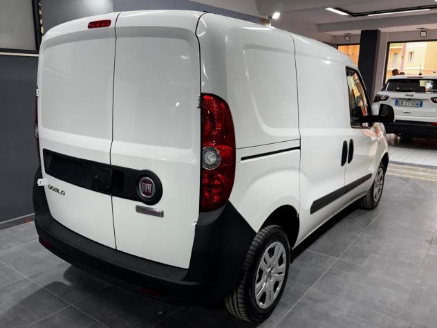 Fiat Doblo Dobl1.3 MJT 95CV KM 7606 - Foto 2