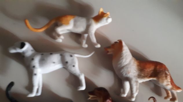 Collezione Cani e Gatti GIocattolo Plastica Dura - Foto 4