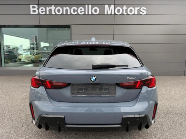 BMW 118 d 2.0 150cv M-SPORT MSPORT 18"-IVA ESP.-GAR. BMW rif. 23895391 - Foto 5