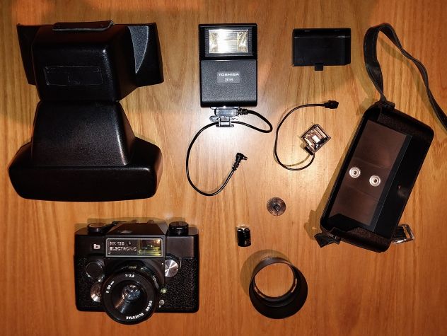 Fotocamera vintage Bencini Comet NK 135 Electronic. - Foto 2