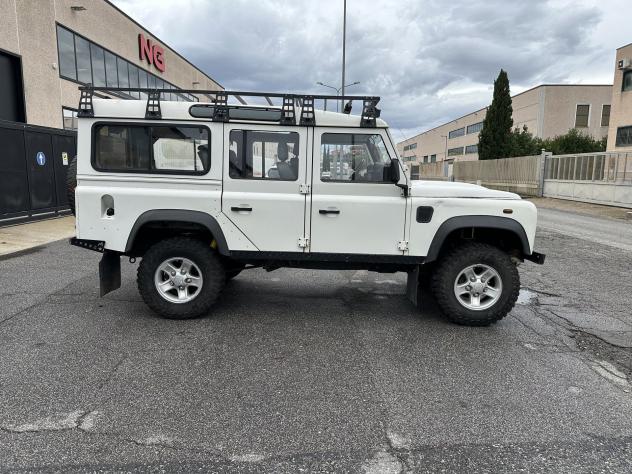 Land Rover Defender Defender 110 2.4 td Sw 122cv - Foto 7