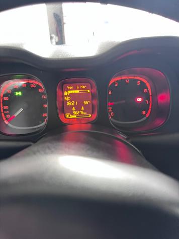 Fiat Panda 1.0 HYBRID - Foto 7