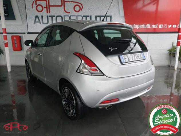 LANCIA Ypsilon 1.2 69 CV 5p S&S Gold rif. 18335899 - Foto 4